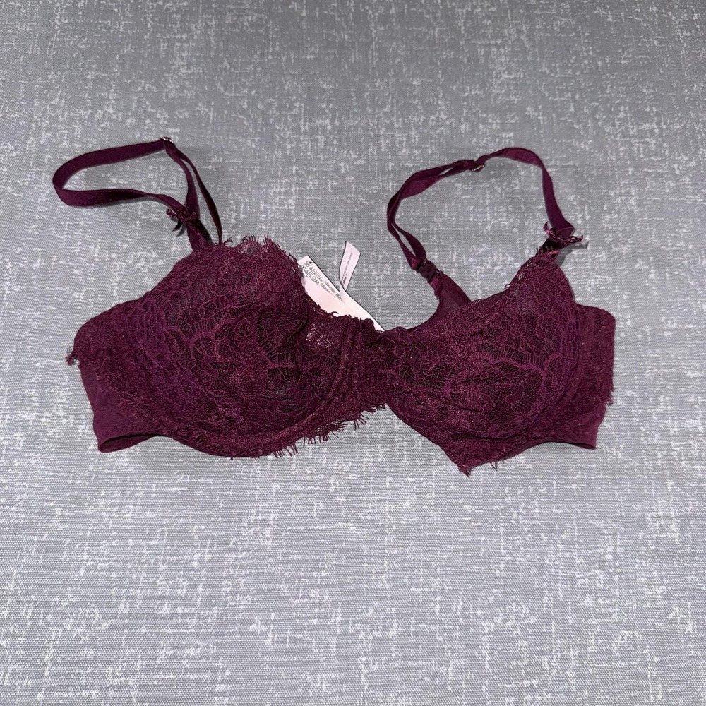 Victorias Secret Bra Womens 34C Purple Lace Floral Push Up Underwire Unpadded